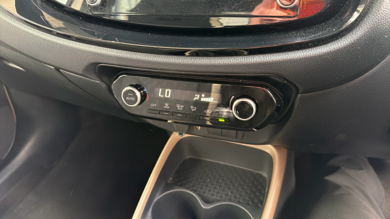 Toyota Aygo X 1.0 VVT-i Edge 5dr Petrol Hatchback